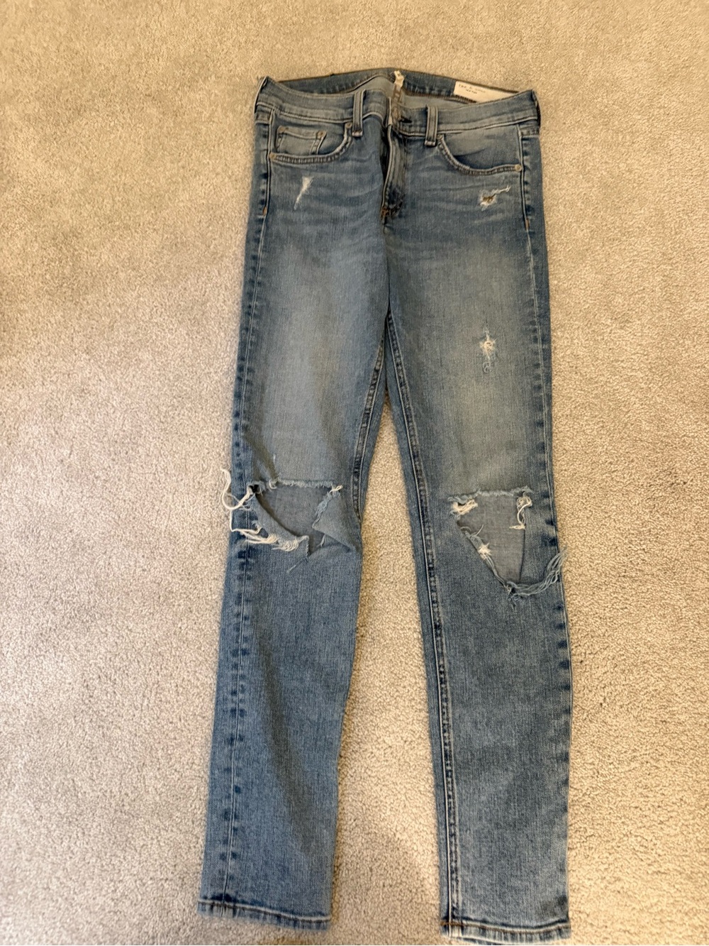 Rag and Bone women’s  Distressed Blue Skinny Jeans